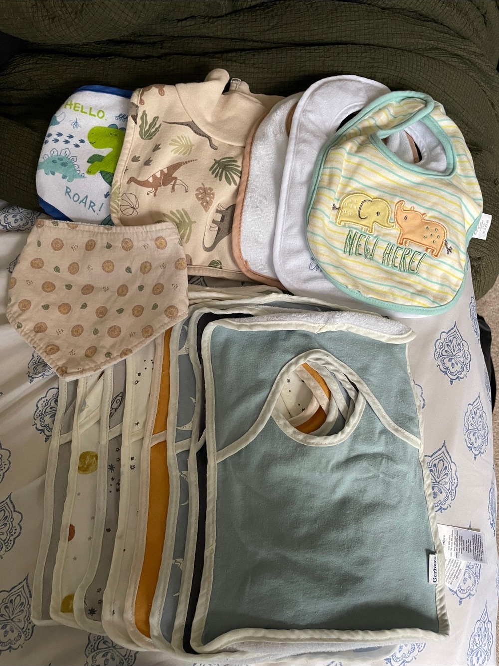 Bundle 14 Bibs